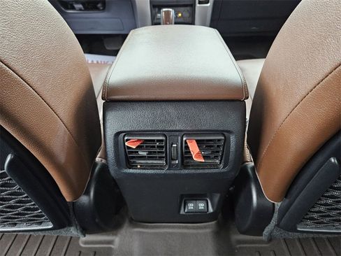 Used 2021 Toyota 4Runner Limited image 9