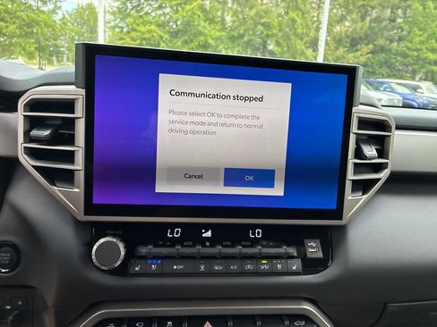 New 2026 Toyota Tundra Limited AWD/4WD image 26