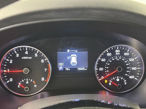 Used 2021 Kia Sportage LX AWD/4WD image 15