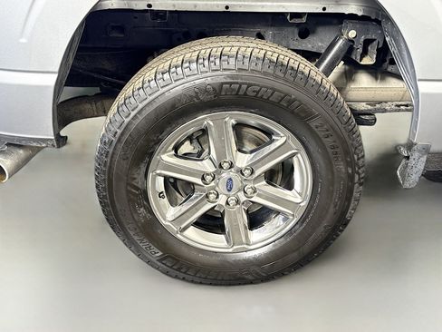 Used 2024 Ford F150 XLT image 31