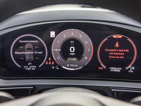Certified 2025 Porsche Cayenne E-Hybrid AWD/4WD image 22