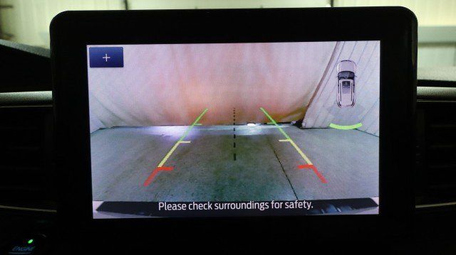 Used 2020 Ford Explorer XLT w/ Equipment Group 202A RWD image 16