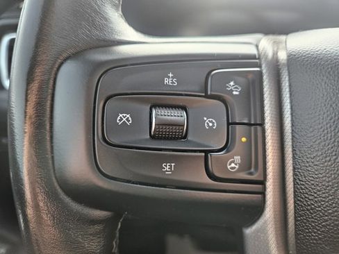 Used 2022 GMC Yukon Denali image 33