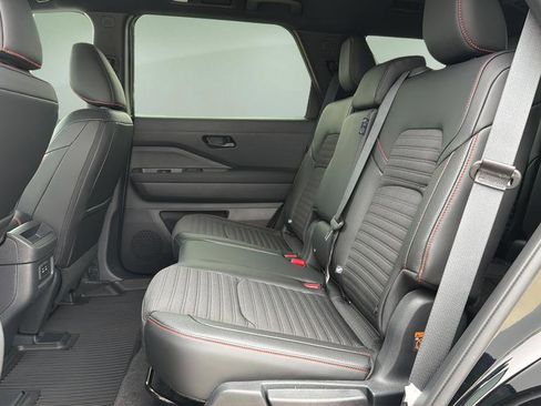 New 2026 Nissan Pathfinder Rock Creek AWD/4WD image 20
