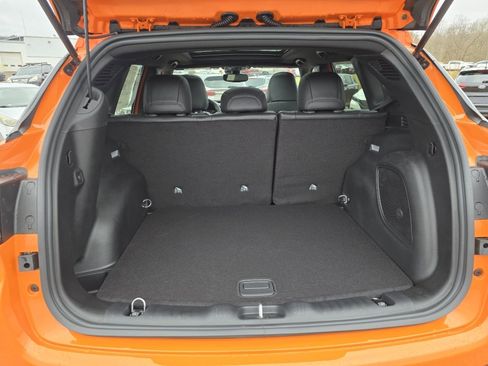 New 2026 Jeep Compass Latitude w/ Sun and Sound Group AWD/4WD image 11