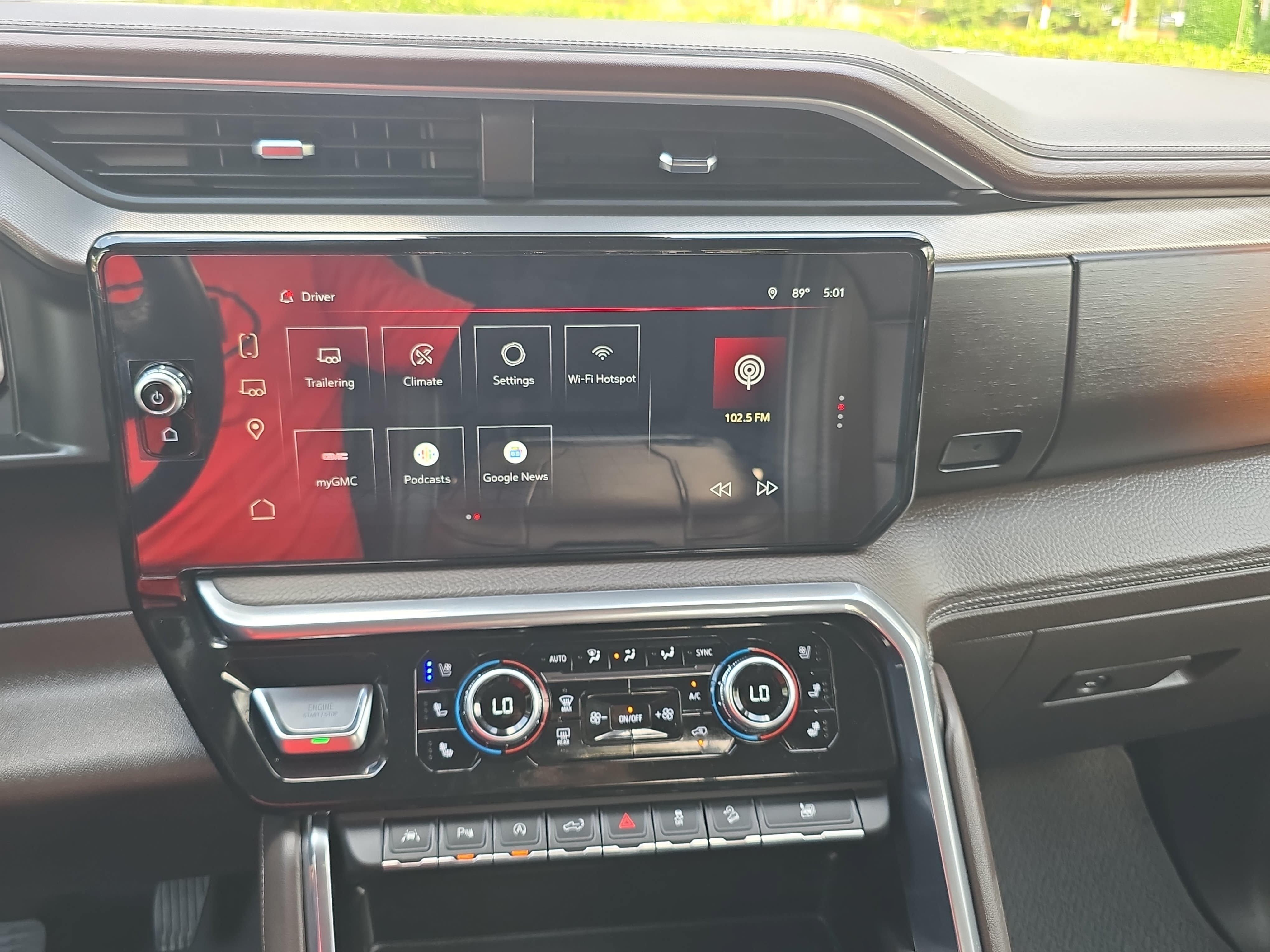 Used 2023 GMC Sierra 1500 Denali w/ Denali Reserve Package AWD/4WD image 19