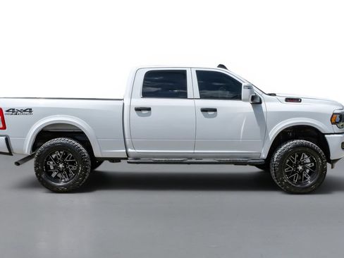 Used 2023 RAM 2500 Tradesman AWD/4WD image 6
