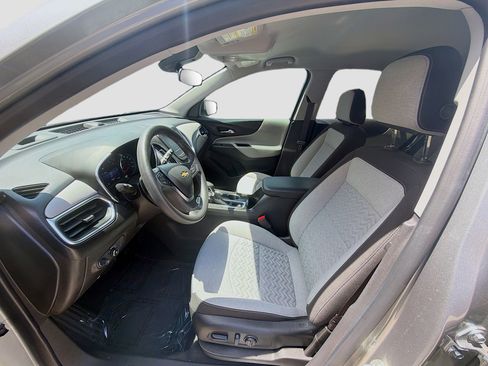 Used 2023 Chevrolet Equinox LS w/ LS Convenience Package image 13