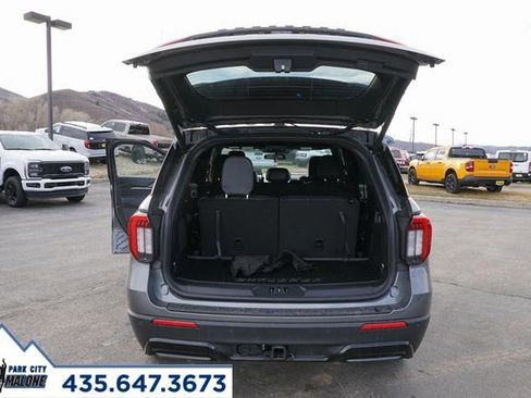 New 2026 Ford Explorer ST-Line w/ ST-Line Street Pack image 52