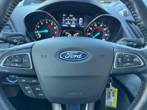 Used 2017 Ford Escape SE w/ SE Leather Comfort Package image 15