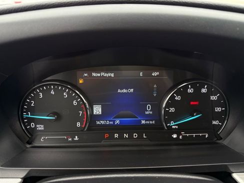 Used 2024 Ford Explorer XLT w/ Equipment Group 202A image 19