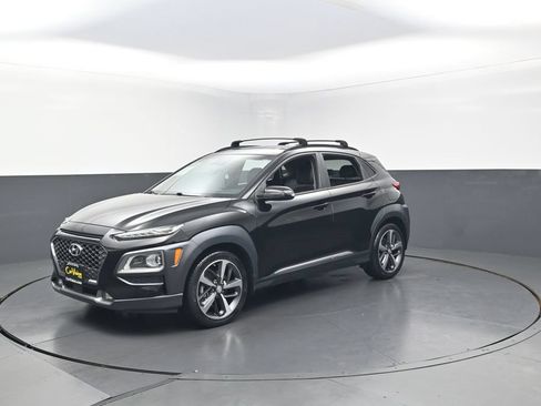 Used 2021 Hyundai Kona Ultimate FWD image 3