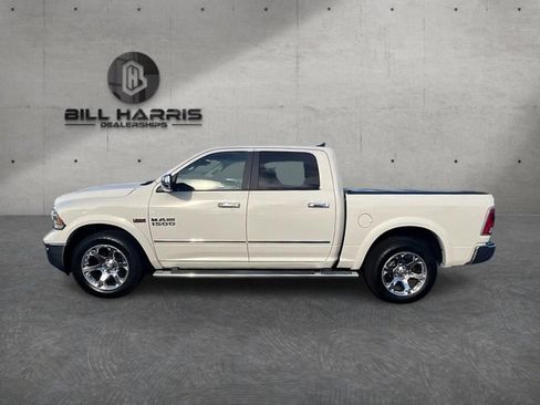 Used 2018 RAM 1500 Laramie w/ Convenience Group AWD/4WD image 11