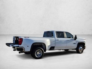 New 2026 Chevrolet Silverado 3500 LT w/ Texas Edition video 2