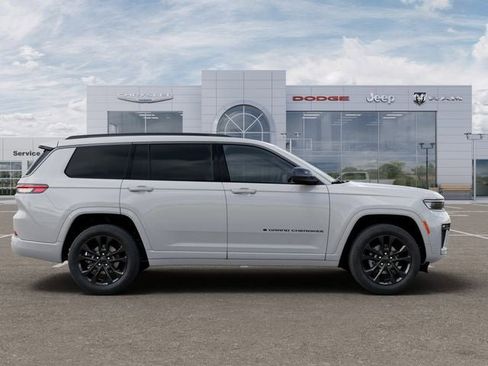 New 2026 Jeep Grand Cherokee L Limited AWD/4WD image 21