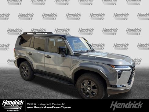Used 2024 Lexus GX 550 AWD/4WD image 1
