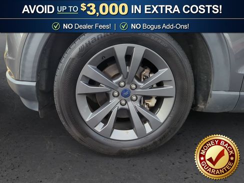 Used 2021 Ford Explorer XLT w/ Equipment Group 202A RWD image 13