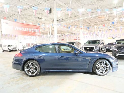 Used 2014 Porsche Panamera 4 image 14