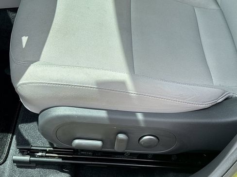 Certified 2024 Hyundai Kona SEL w/ Convenience Package FWD image 21
