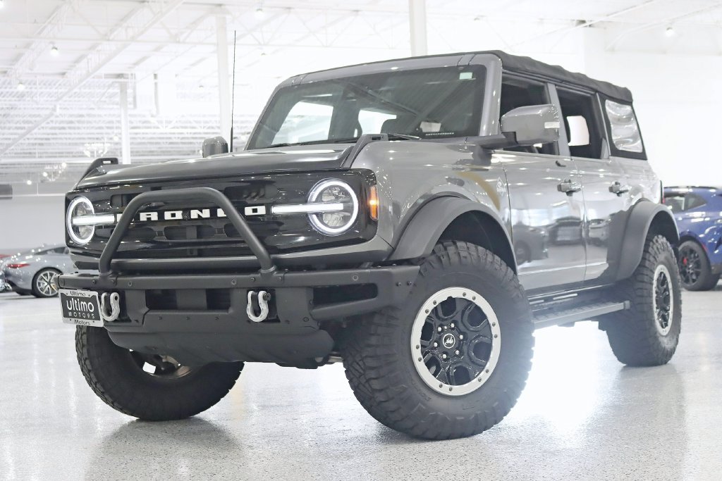 Used 2021 Ford Bronco Outer Banks w/ Sasquatch Package AWD/4WD image 6
