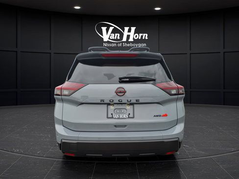 New 2026 Nissan Rogue SV AWD/4WD image 5