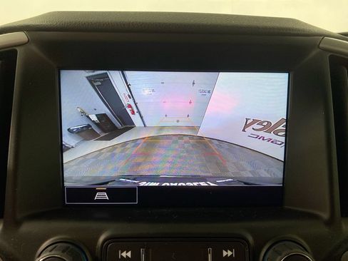 Certified 2024 GMC Terrain AT4 w/ Infotainment Package II AWD/4WD image 17