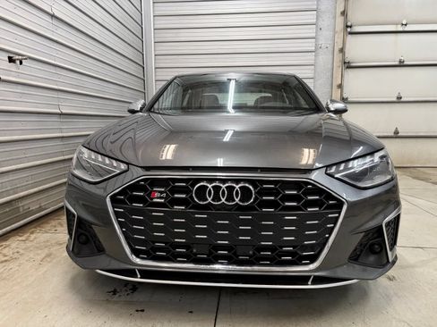 Used 2020 Audi S4 Premium Plus w/ Premium Plus Package AWD/4WD image 2