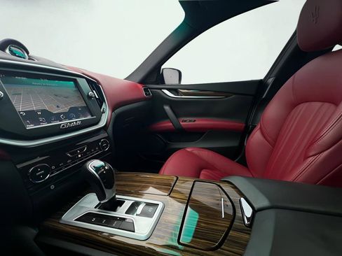 Used 2015 Maserati Ghibli S Q4 image 73