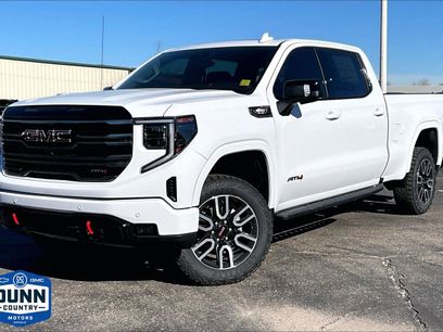 New 2026 GMC Sierra 1500 AT4 w/ AT4 Premium Package