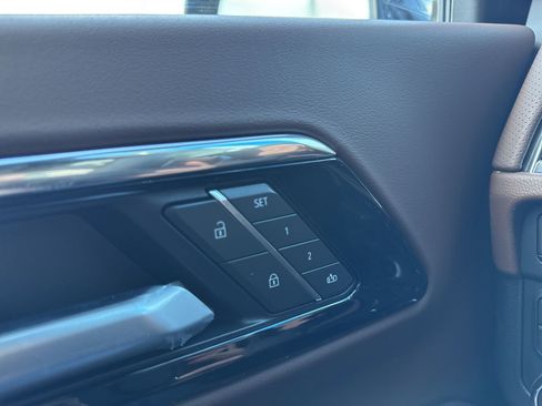 New 2026 Chevrolet Suburban High Country AWD/4WD image 41
