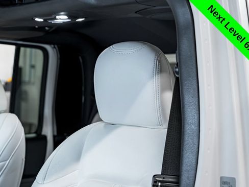Used 2021 Jeep Gladiator Sport AWD/4WD image 16
