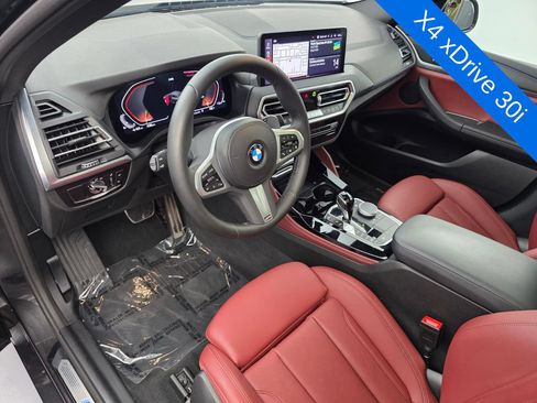 Used 2024 BMW X4 xDrive30i w/ M Sport Package AWD/4WD image 10