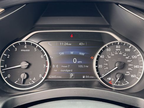 Certified 2017 Nissan Murano Platinum w/ Platinum Technology Package image 23