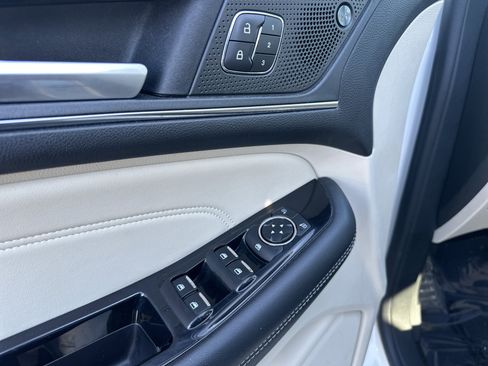 Used 2020 Ford Edge Titanium w/ Equipment Group 301A image 12