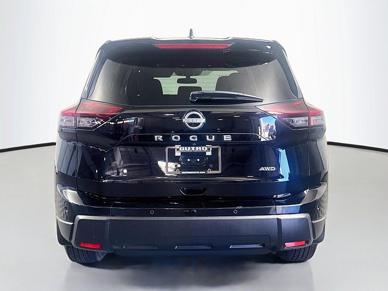Certified 2026 Nissan Rogue S AWD/4WD image 6