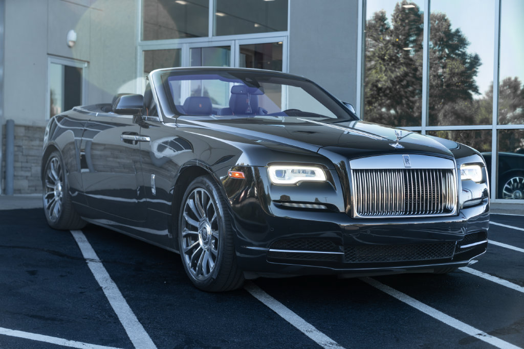 Used 2018 Rolls-Royce Dawn RWD image 7