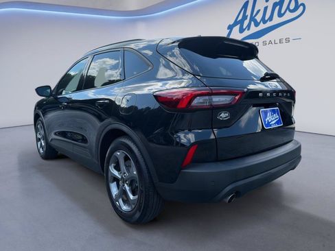 Used 2025 Ford Escape ST-Line w/ Tech Pack #1 FWD image 7