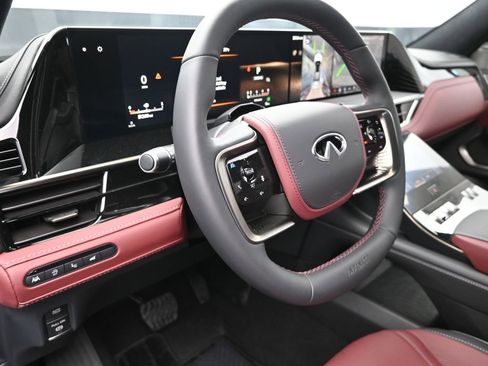 New 2026 INFINITI QX80 Autograph image 12