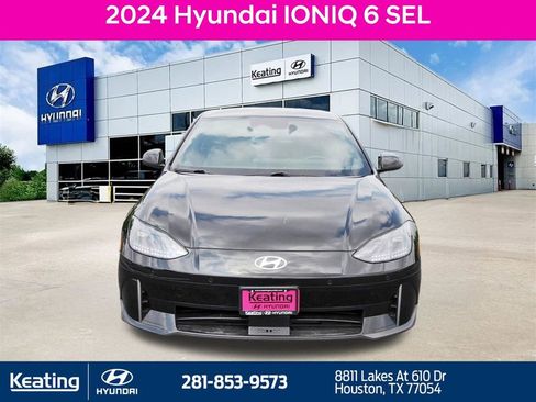 Used 2024 Hyundai Ioniq 6 SEL RWD image 2