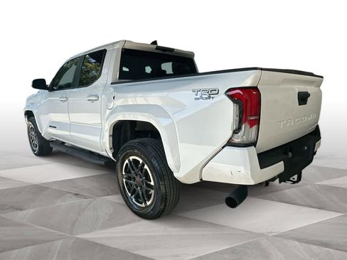 Used 2024 Toyota Tacoma TRD Sport RWD image 6