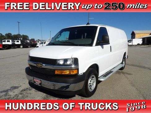 Used 2024 Chevrolet Express 2500 w/ Driver Convenience Package image 1
