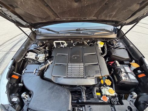 Used 2017 Subaru Outback 3.6R Limited AWD/4WD image 32