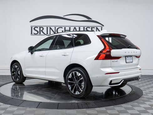 New 2026 Volvo XC60 B5 Plus w/ Climate Package image 7