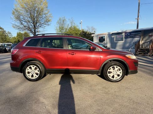 Used 2012 MAZDA CX-9 Touring w/ Moonroof & Bose Audio Pkg image 4
