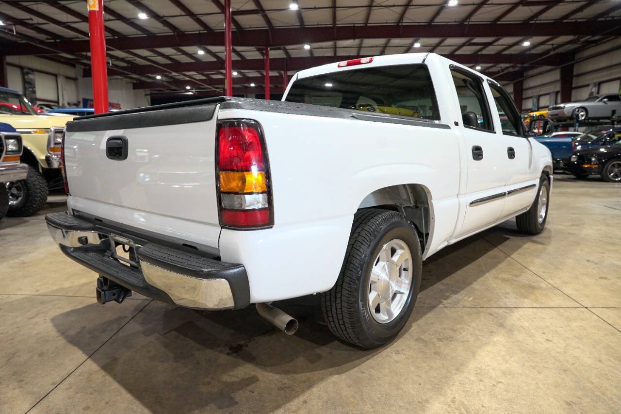 Used 2005 GMC Sierra 1500 SLT w/ Light Duty Power Package RWD image 8