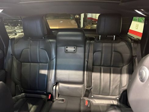 Used 2015 Land Rover Range Rover Sport HSE AWD/4WD image 69