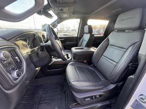 Used 2022 GMC Sierra 2500 Denali image 9