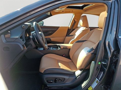Used 2023 Lexus ES 350 w/ Premium Package image 14