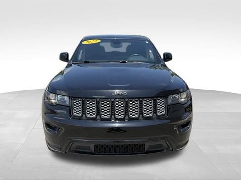 Used 2022 Jeep Grand Cherokee Laredo X AWD/4WD image 7