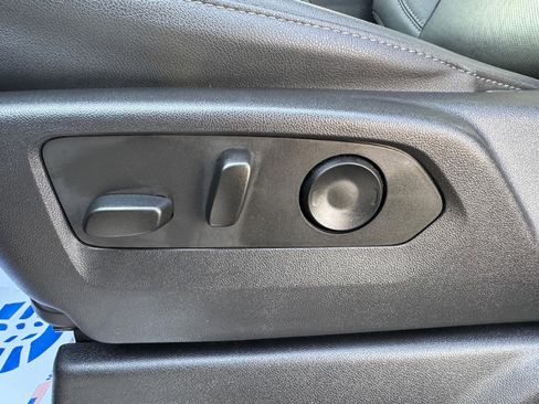 Certified 2023 Chevrolet Silverado 1500 LTZ w/ Z71 Off-Road Package image 28